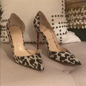 Christian Louboutin pump